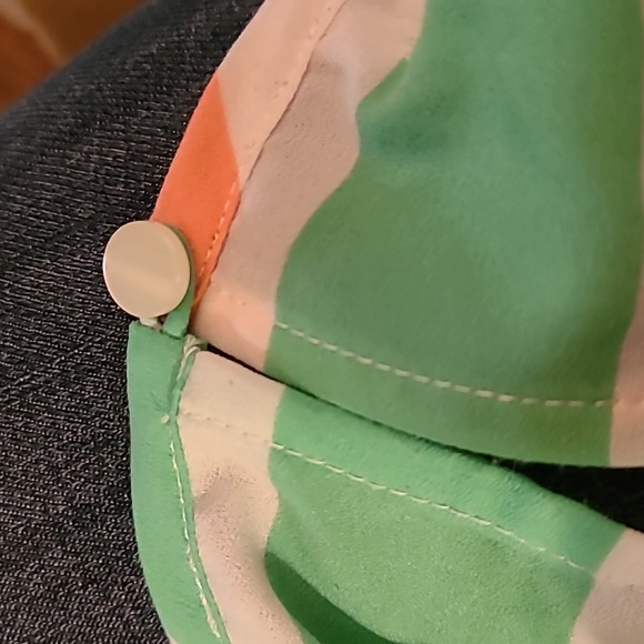 Vanheusen beachy top ladies small - Picture 4 of 4